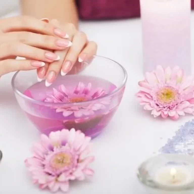 Evde Tırnak Bakımı Nasıl Yapılır